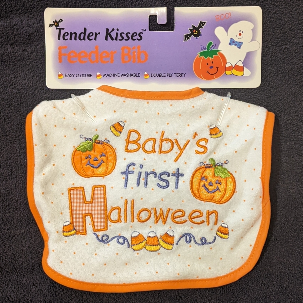 NWT 🎃 BABY'S FIRST HALLOWEEN 🎃 Bib
